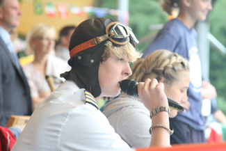 Durchsage des Flugkapitäns beim THC Sommercamp 2012 